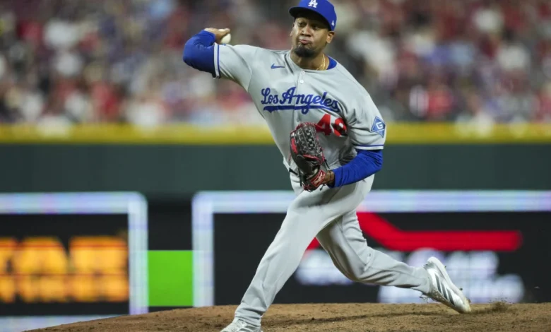 Rangers To Sign Alexis Diaz