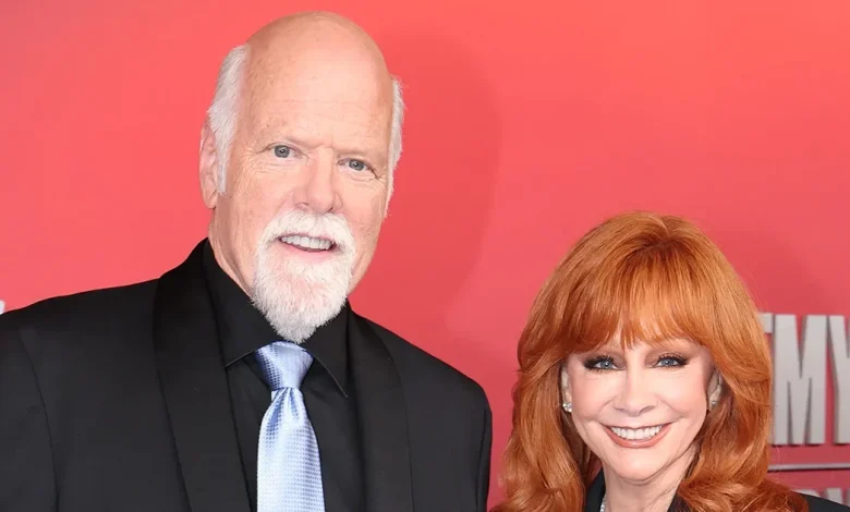 Reba McEntire Clarifies Rex Linn Relationship Status After “Husband” Comment