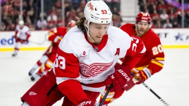 Red Wings Aim To Extend Four-Game Point Streak in Road Clash vs. Flames