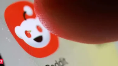 Reddit down? Hundreds of users report website ‘internal server error,’ app freezes, and glitches amid conf
