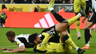 Ref Watch: Newcastle penalty against Tottenham analysed as Dermot Gallagher questions why referee noticed grappling but 'ignored' it