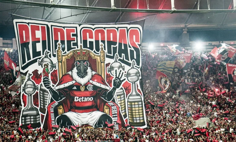 Rei de Copas: veja o mosaico da torcida do Flamengo no Maracanã
