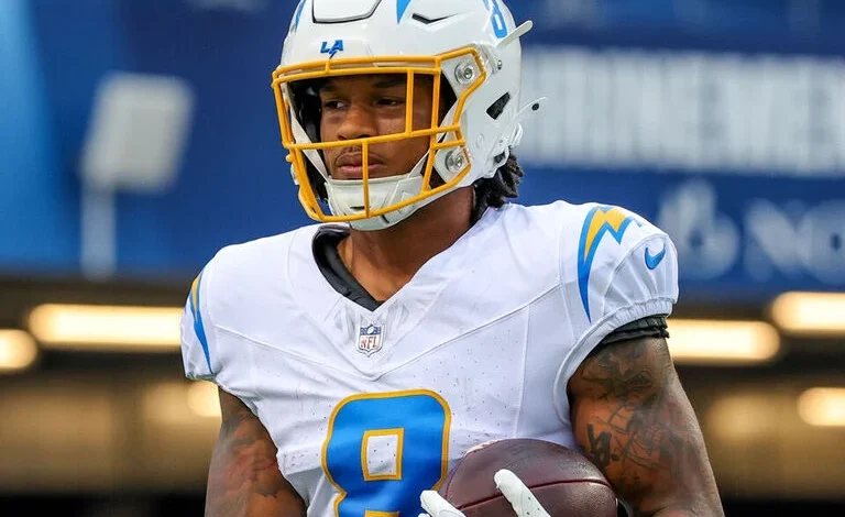 Report: Chargers to activate Hampton off IR, play MNF vs. Eagles