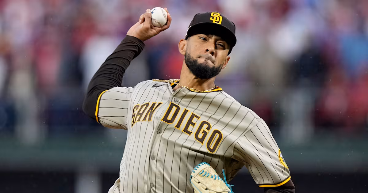 Report: Closer Suarez agrees to three-year, $45M deal with Braves