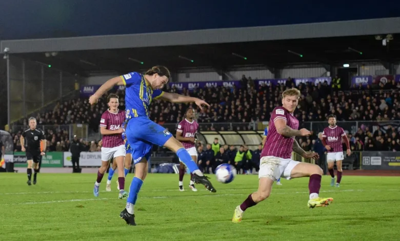 Report: Magnificent Seagulls soar into Emirates FA Cup Third Round