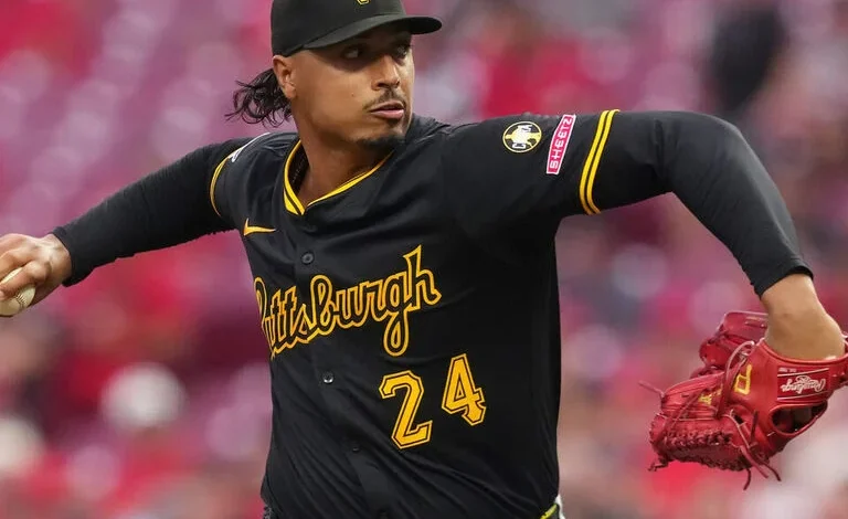 Report: Red Sox to acquire Oviedo in 5-player deal with Pirates