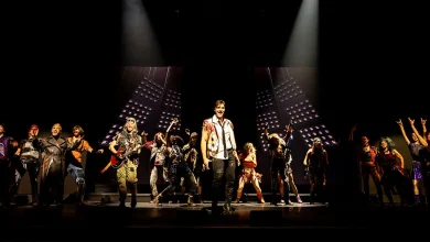 Review: ‘We Will Rock You’ is a ridiculous, rousing, rock ’n’ roll vibe
