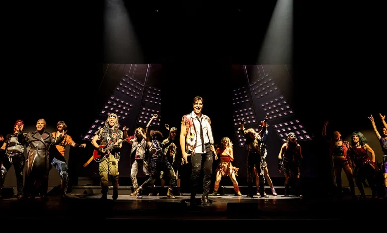 Review: ‘We Will Rock You’ is a ridiculous, rousing, rock ’n’ roll vibe