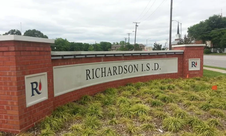 Richardson ISD named in lawsuit over display of Ten Commmandments