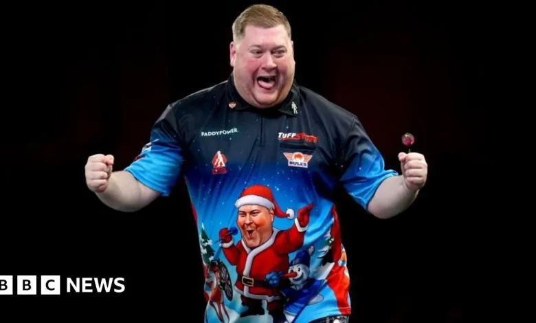 Ricky Evans would walk on to darts 'with reindeer if I could'