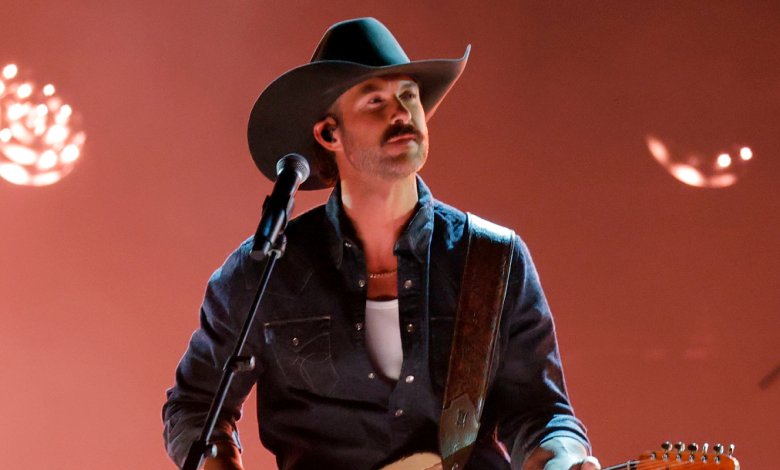 Riley Green’s Standout Performance of “Jesus Saves” During ‘The Voice’ Finale Might Just Move You To Tears