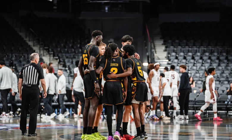 Rivalry Renewed: Men's Basketball faces UCLA in Pauley Pavilion