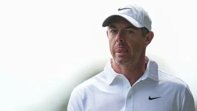 Rory McIlroy’s late birdie burst means he’ll be playing on the weekend at the Australian Open