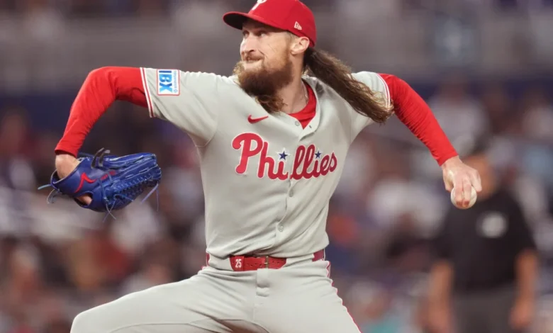 Royals To Acquire Matt Strahm