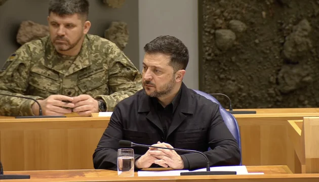 Russians lose about 30,000 soldiers each month - Zelensky