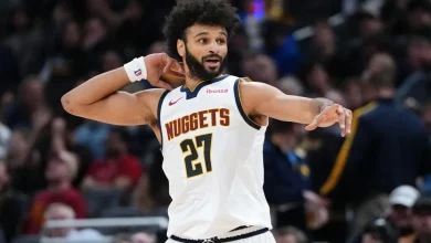 Ruthless Murray scores 52 to lead Nuggets, Bucks' Antetokounmpo injured