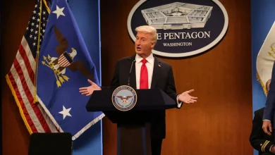 'SNL' cold open skewers Trump over new Jeffrey Epstein photos