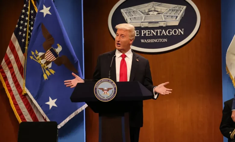 'SNL' cold open skewers Trump over new Jeffrey Epstein photos
