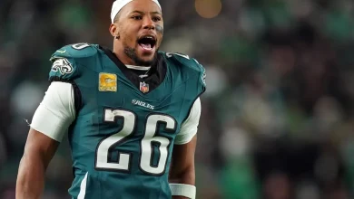 Saquon Barkley Calls Out Eagles Teammates Over ‘Awful’ Sideline Attitude
