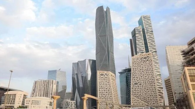 Saudi PIF executes 10 investment deals in MENA markets, says official