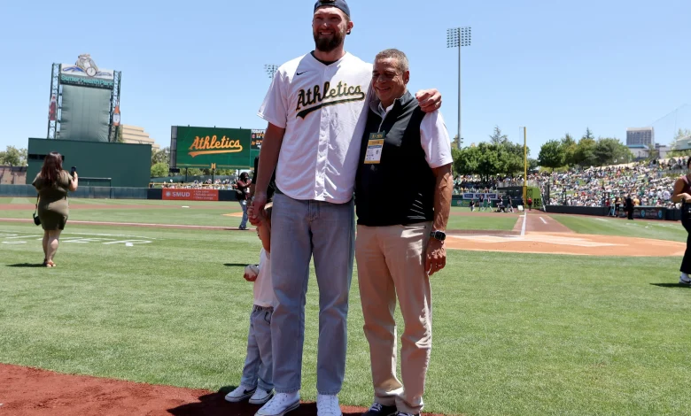 Scott Perry Is Trying To Resolve The Kings’ Elephant In the Room