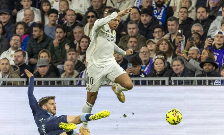 Se acabó la espera: Mbappé, titular en Vitoria