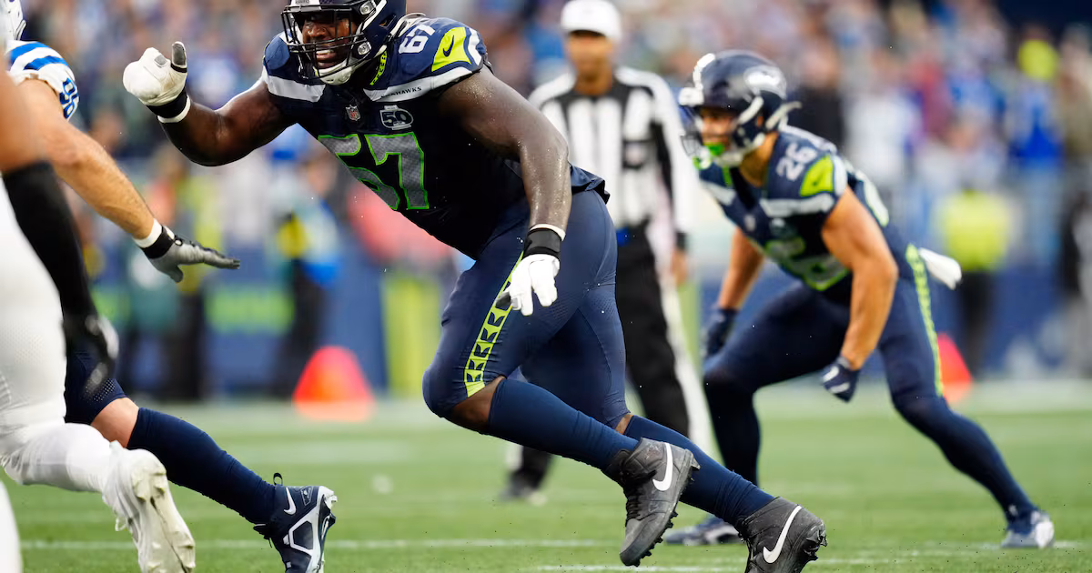 Seahawks LT Cross ruled out for key NFC West matchup against Rams