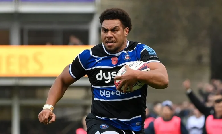 Sela given big chance as Bath make statement selection