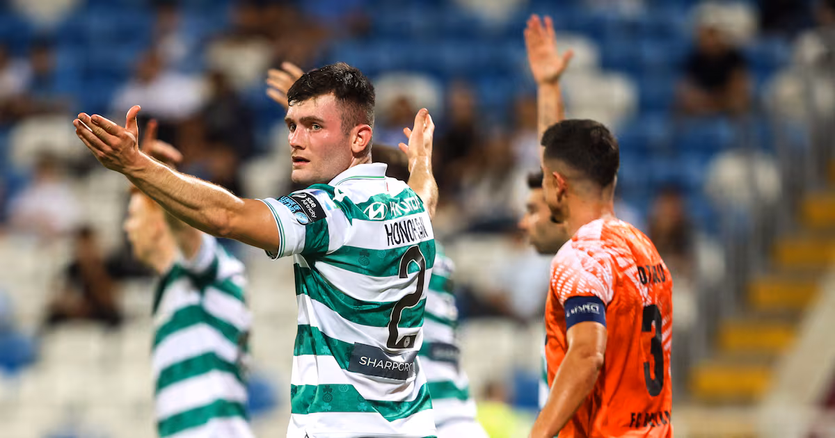 Shamrock Rovers wing back Josh Honohan to sign for Lincoln City