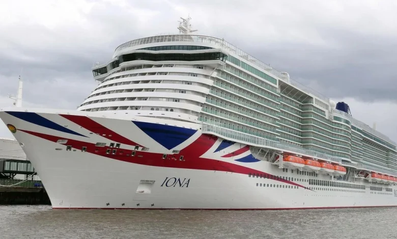 Shipping containers of fruit wash up on shore after falling from cargo ship