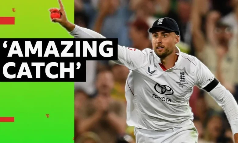 'Smith can't believe it!' - Jacks takes stunning catch as England fight back