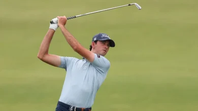 Smylie leads charge as Aussies fire in Melbourne