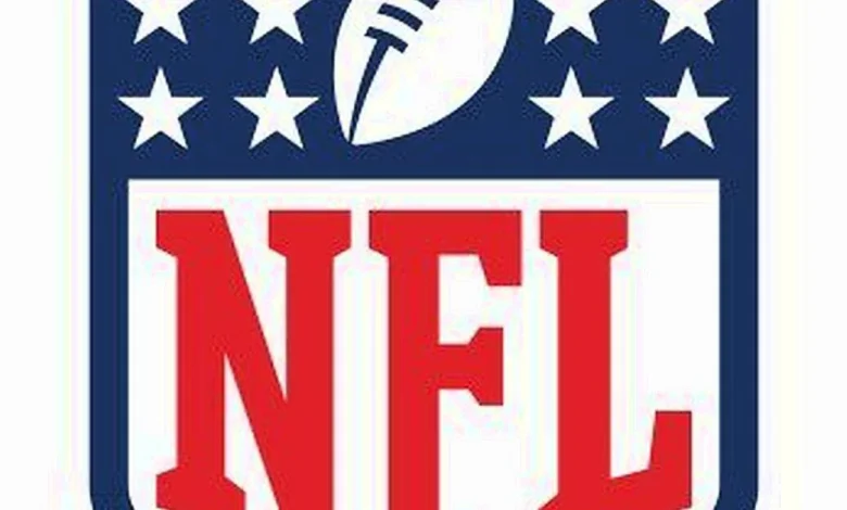 Smyth hits winner; Chiefs eliminated