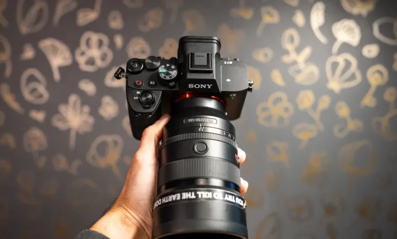 Sony’s new A7 V uses a partially stacked sensor so you can shoot silently