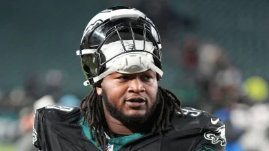 Sources: Eagles DT Carter out after procedures