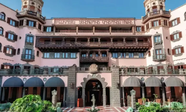 Spanish hotel that welcomed Jude Law & Brad Pitt that you can book with TUI