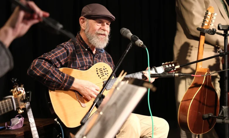 St. Louis has a New Year’s Eve party that ends at 4 p.m. — and it’s very, very Jewish