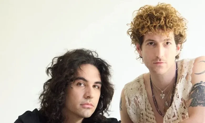 Stanley Simmons release lyric video for new single "Body Down"