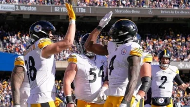 Steelers' DK Metcalf Hears Strong Criticism From Hall Of Fame Quarterback: "Not Sure He Fits Perfectly"