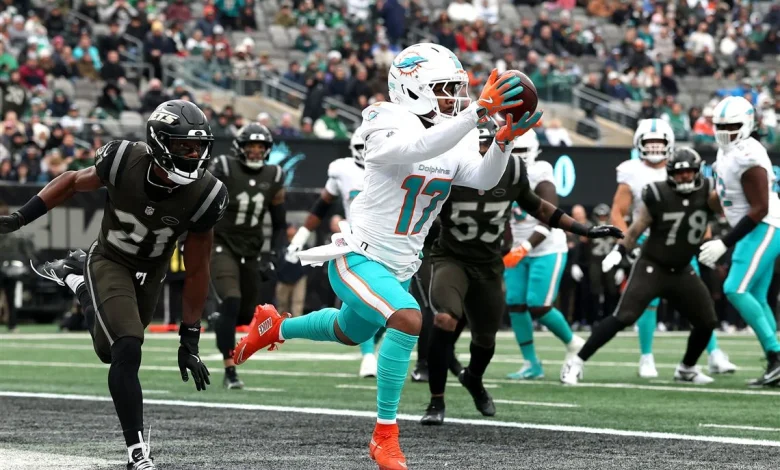 Steelers-Dolphins scouting report: How Mike McDaniel is freeing up his playmakers