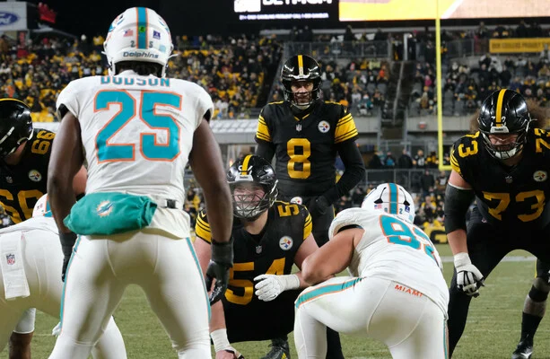 Steelers edge towards NFL playoffs as Dolphins eliminated