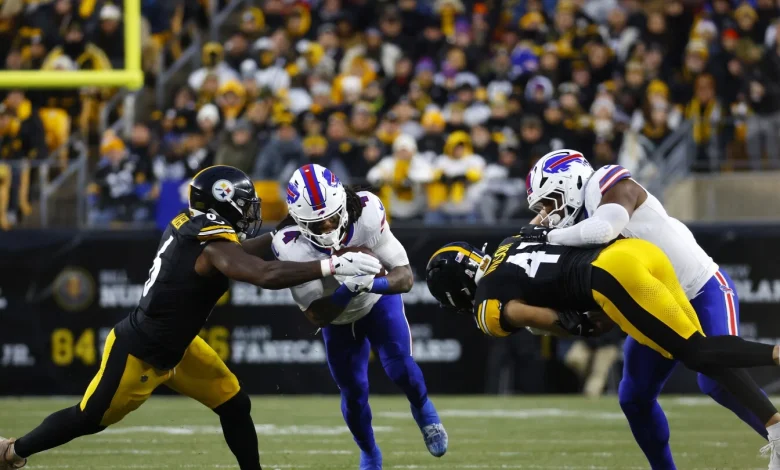 Steelers lead 7-0 after officials fail to enforce personal foul on DK Metcalf on extra-point try