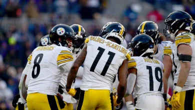 Steelers sign Marquez Valdes-Scantling to 53-man roster