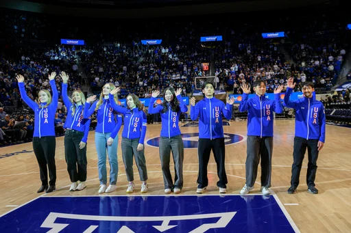 Stoddard and Santos-Griswold head to their second Olympics for the US in short track speedskating