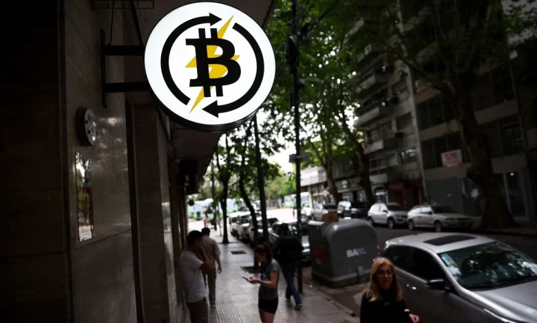 Strategy CEO Hints Bitcoin Sales May Loom as Shares Sink