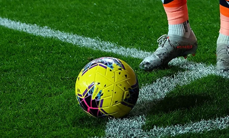 Süper Lig'de bugün bir maç oynanacak