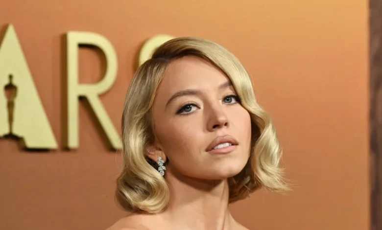 Sydney Sweeney Wears Shrek- Themed Lingerie in Thanksgiving Celebrations