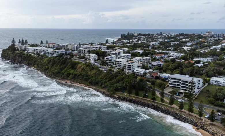 Teen girl dies after falling from cliff