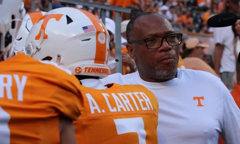 Tennessee names interim defensive coordinator for Music City Bowl