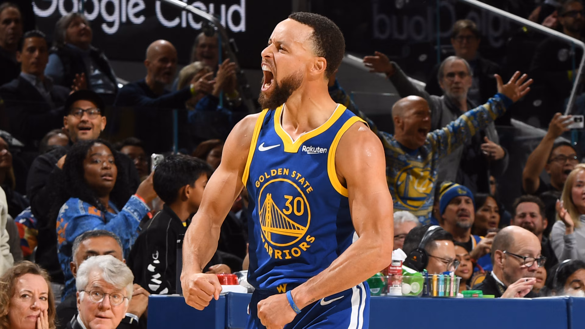 The Athletic: Steph Curry hits 100-foot shot before return to lineup, scores 39 points